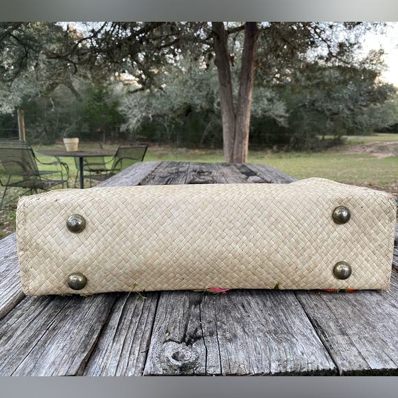 ❤️SOLD❤️ MCM WOVEN RAFIA PURSE - Picture 8 of 8